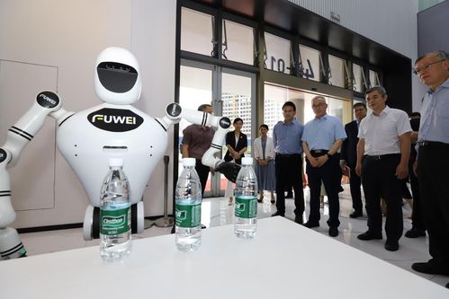 華南版權服務大廳啟用，富唯智能人形機器人賦能產業生態革新